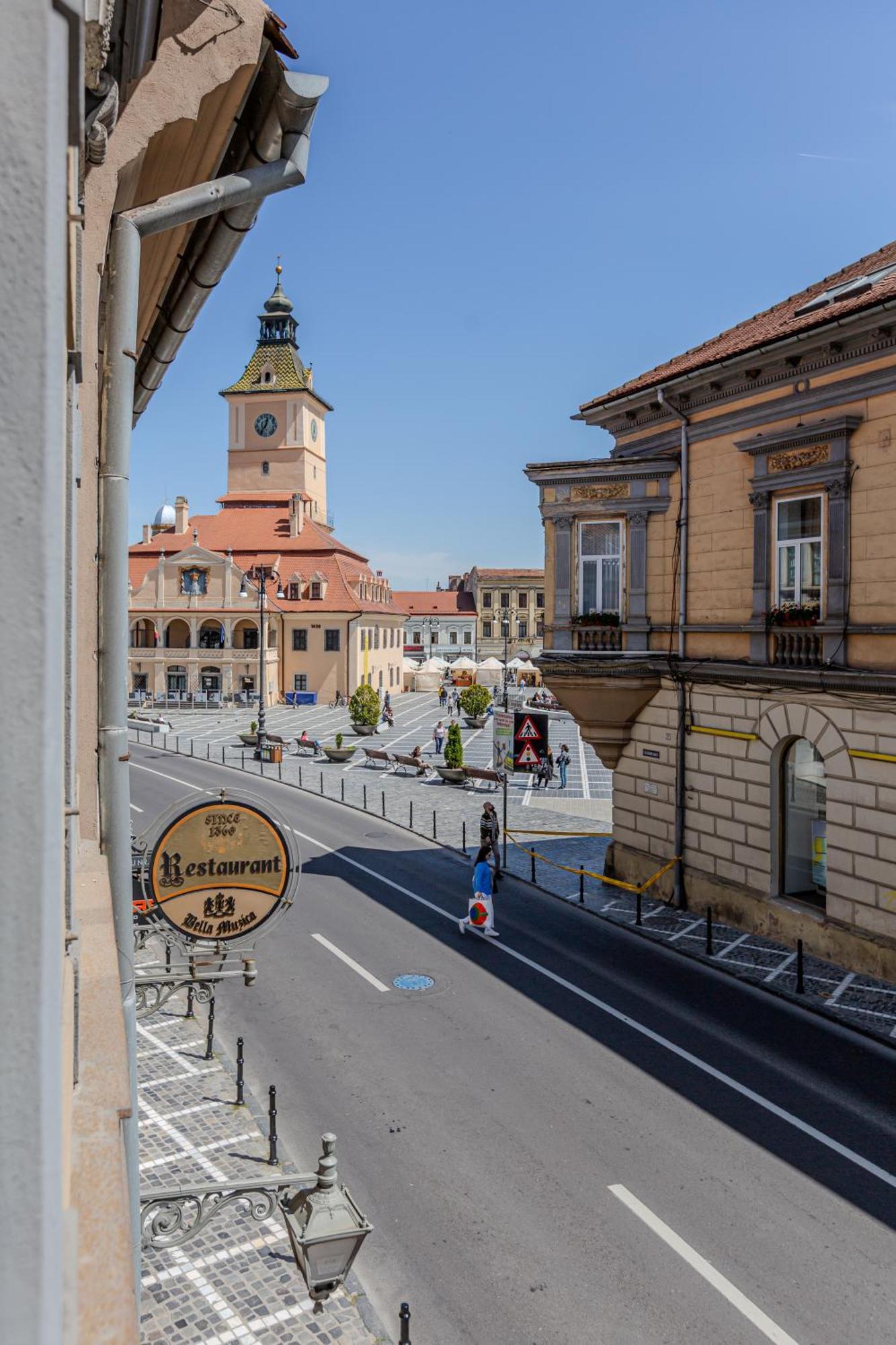 A Piece Of History Guesthouse Braşov Exterior foto